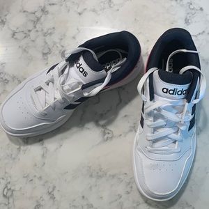 adidas Women's low Hoops 3.0 Basketball Shoe